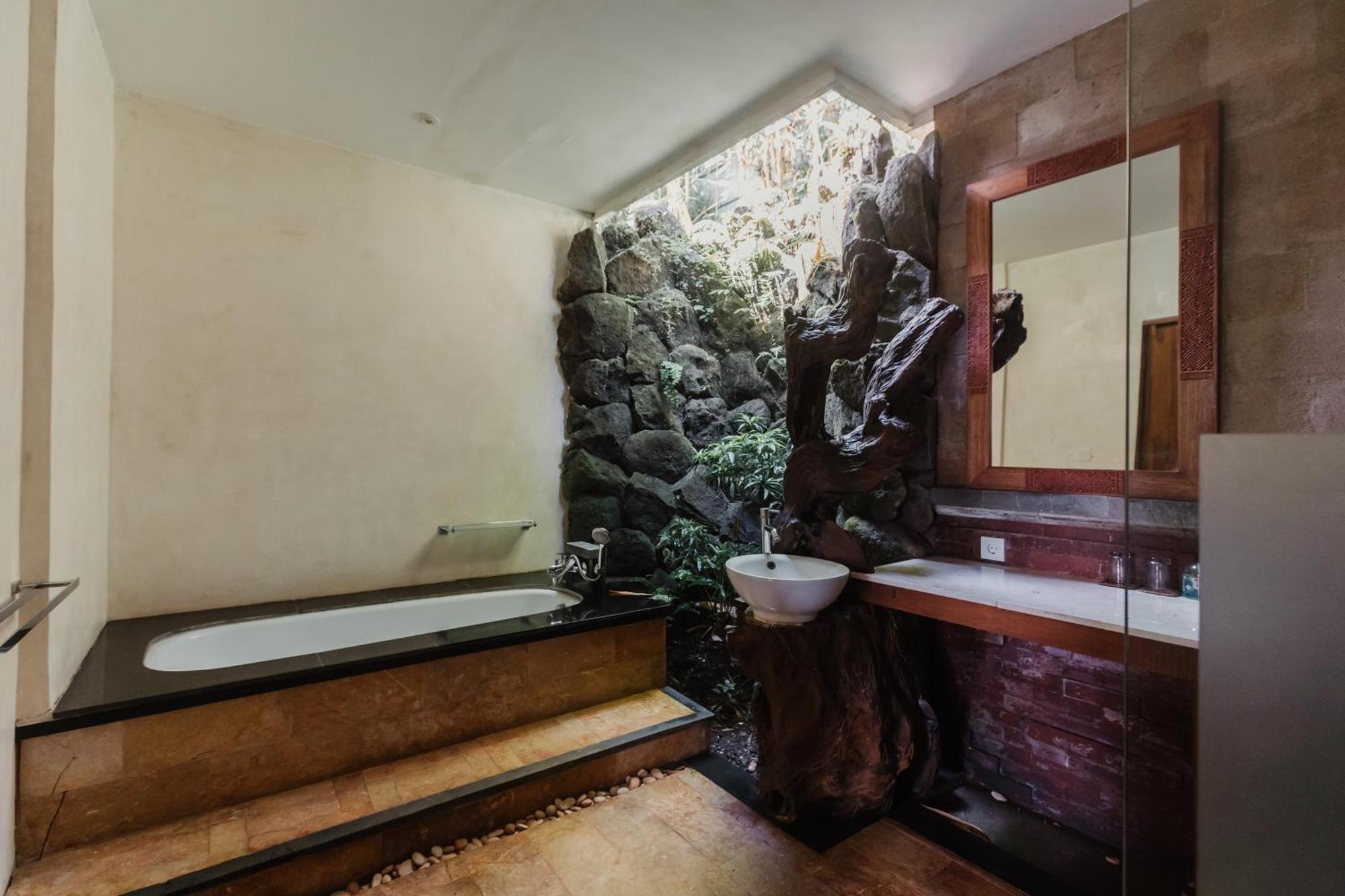 The Iyang Ubud Exterior photo